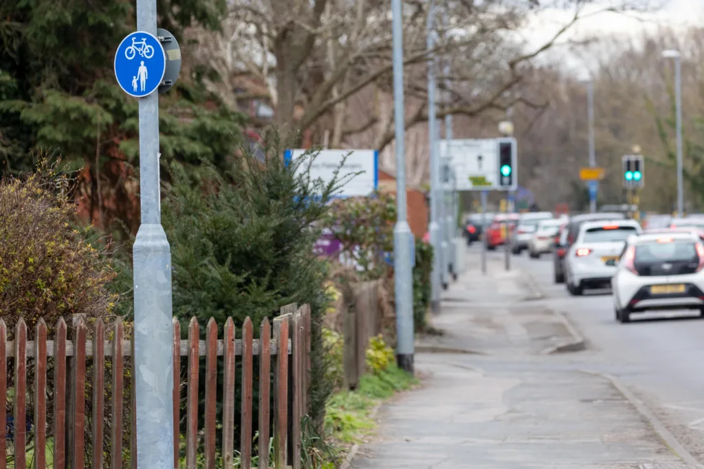 A sign made in 2022 has now been installed near to where Celia Ward, 77, fell of her cycle into the path of an oncoming car and was killed. But what sign indicating dual cycle/pedestrian use was there when the incident happened in 2020? Nursery Road, Huntingdon, Saturday 04 March 2023. Picture by Terry Harris 