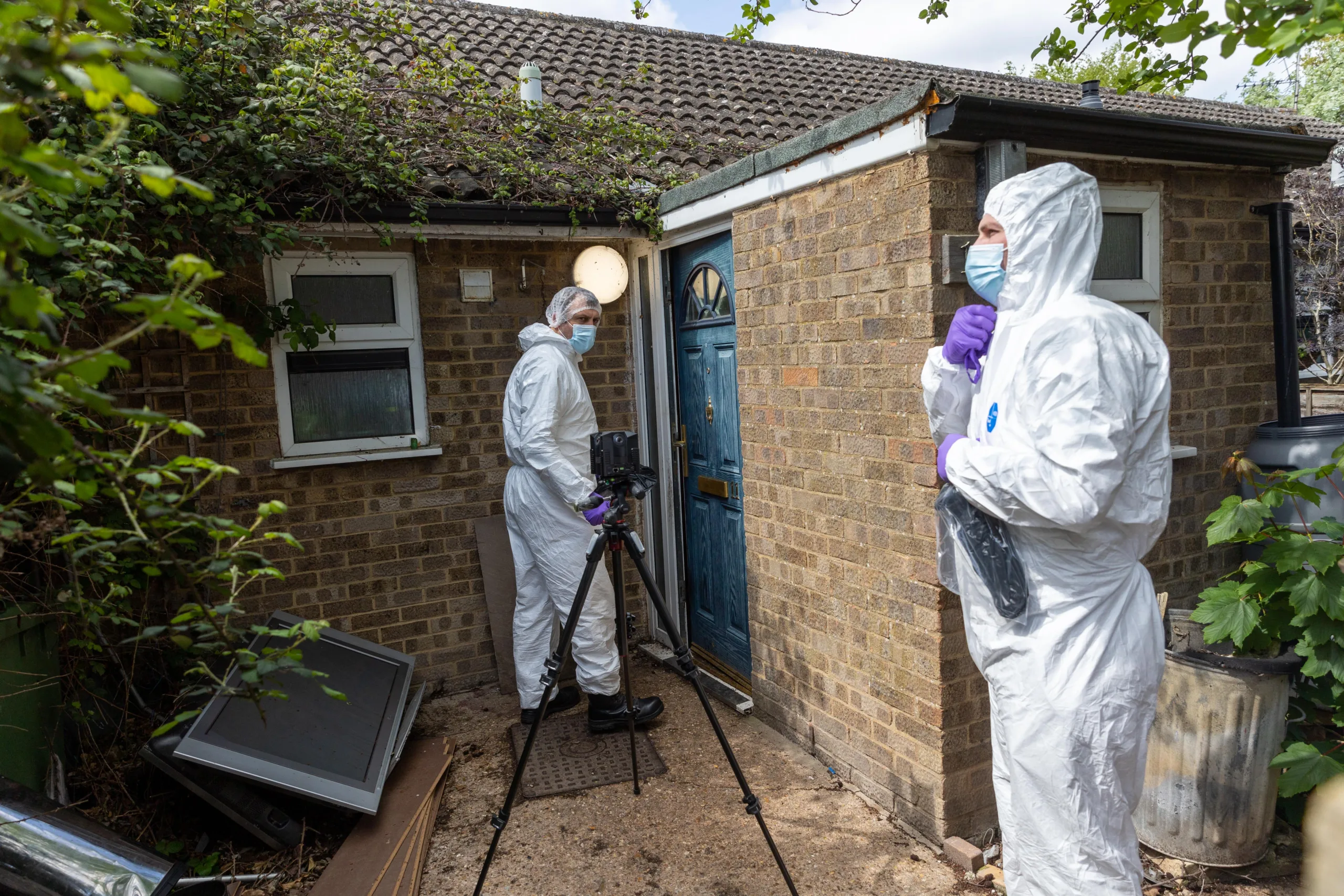 A murder investigation is underway following the death of a man in Ramsey, Cambridgeshire. . Emergency services were called to reports of concern for a man, in his 50s, at a property in Oswald Close at 3.41pm yesterday (2 May). Oswald Close, Ramsey Wednesday 03 May 2023. Picture by Terry Harris.