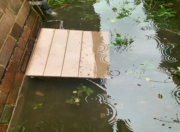 Upwell Road flooding