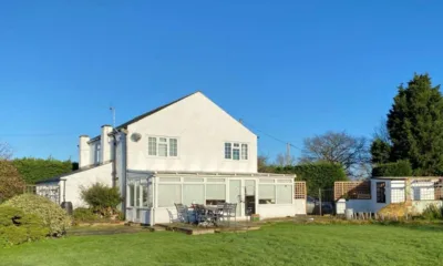 Demolition of one dwelling and outbuildings, and replace with a 5 bed self-build detached dwelling, garage and associated infrastructure | Hithertree House Nornea Lane Stuntney Cambridgeshire