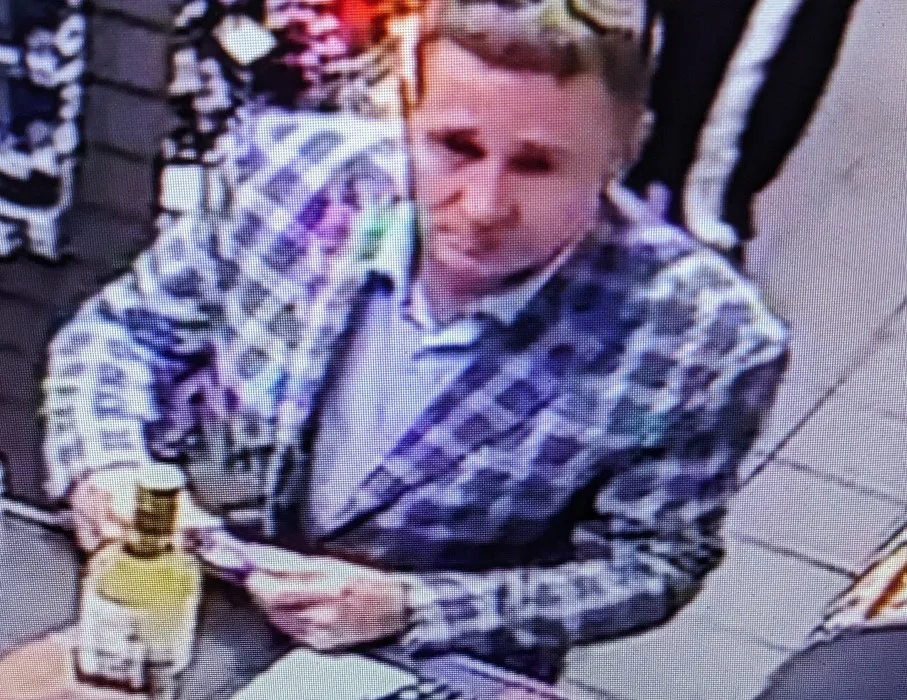 CCTV image released by Cambridgeshire police of man wanted for questioning in connection with racially aggravated assault at City Service Station, Histon Road, Cambridge