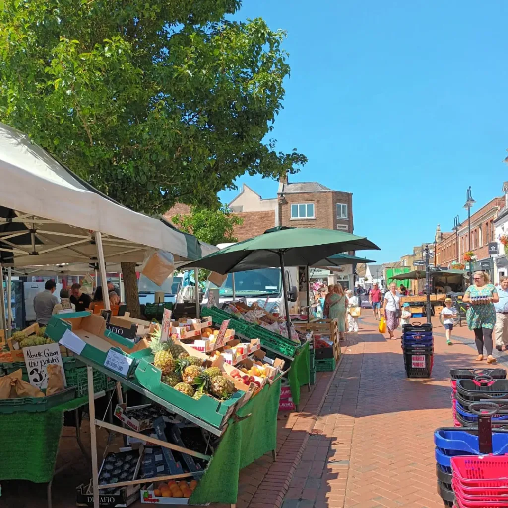 Lib Dems say they were stopped by officials from handing out leaflets at Ely Market explaining proposals for a 20mph speed limit throughout the city. East Cambs Council deny the claim