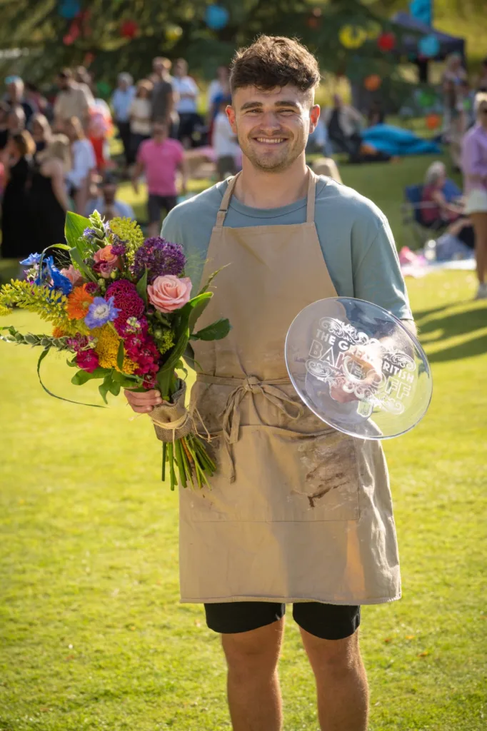 Bake Off photo: Channel 4 / Mark Bourdillon / Love Productions