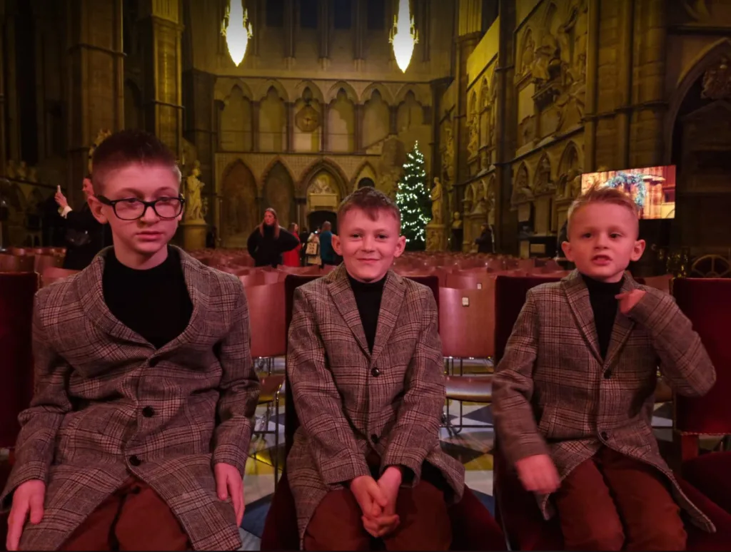 Ben and Sarah Dodkin, accompanied by their children Finley, Arthur, and Harrison, were among special guests invited to the Princess of Wales Christmas concert. The family’s efforts to raise awareness of Batten’s Disease prompted the VIP invite 