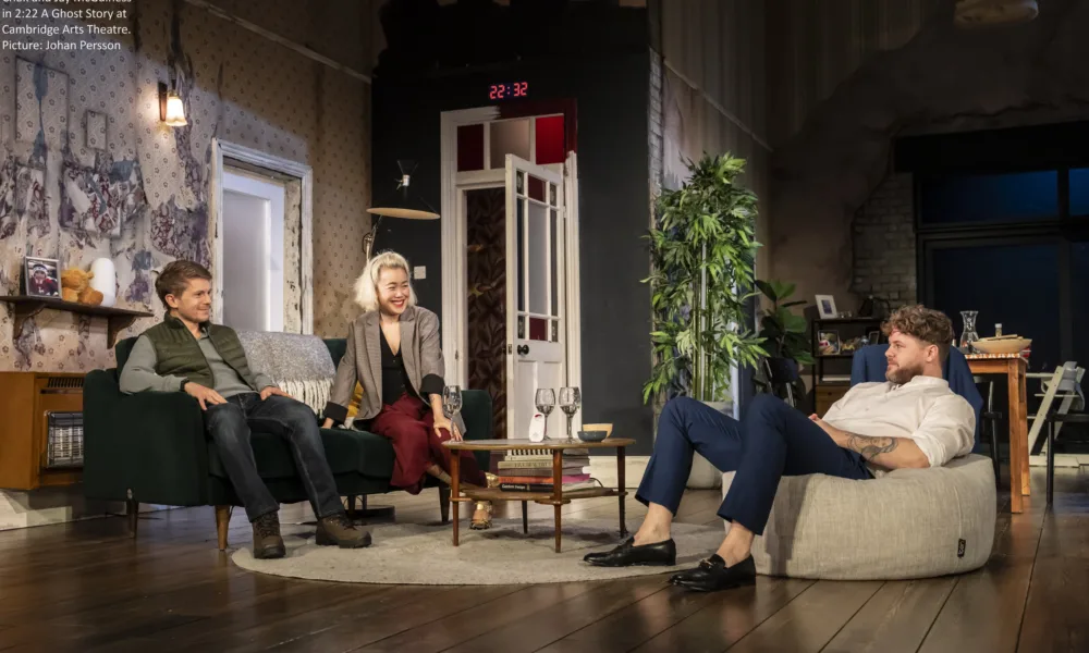 2:22. A GHOST STORY by Robins, , Writer - Danny Robins, Director - MATTHEW DUNSTER  & ISABEL MARR, Set designer - Anna Fleischle, Costume Designer - Cindy Lin, Lighting Designer - Lucy Carter, Cambridge Arts Theatre. Credit: Johan Persson/