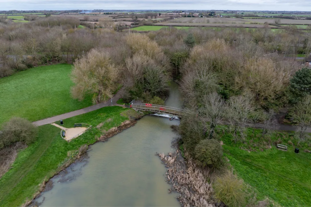 MP Paul Bristow has called for bridges at Cuckoos Hollow, Peterborough, to re-open despite warnings for public safety over their poor condition. 