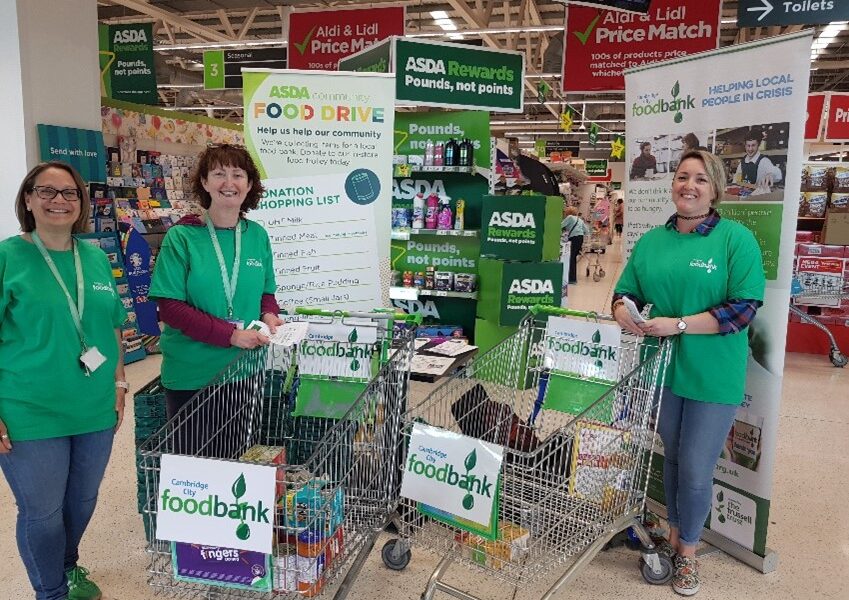 Cambridge City Foodbank volunteer team at the Asda collection drive