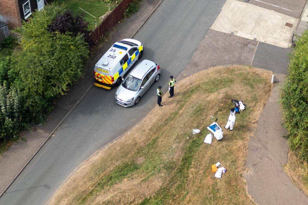 3 teenagers stabbed in early hours attack in Peterborough